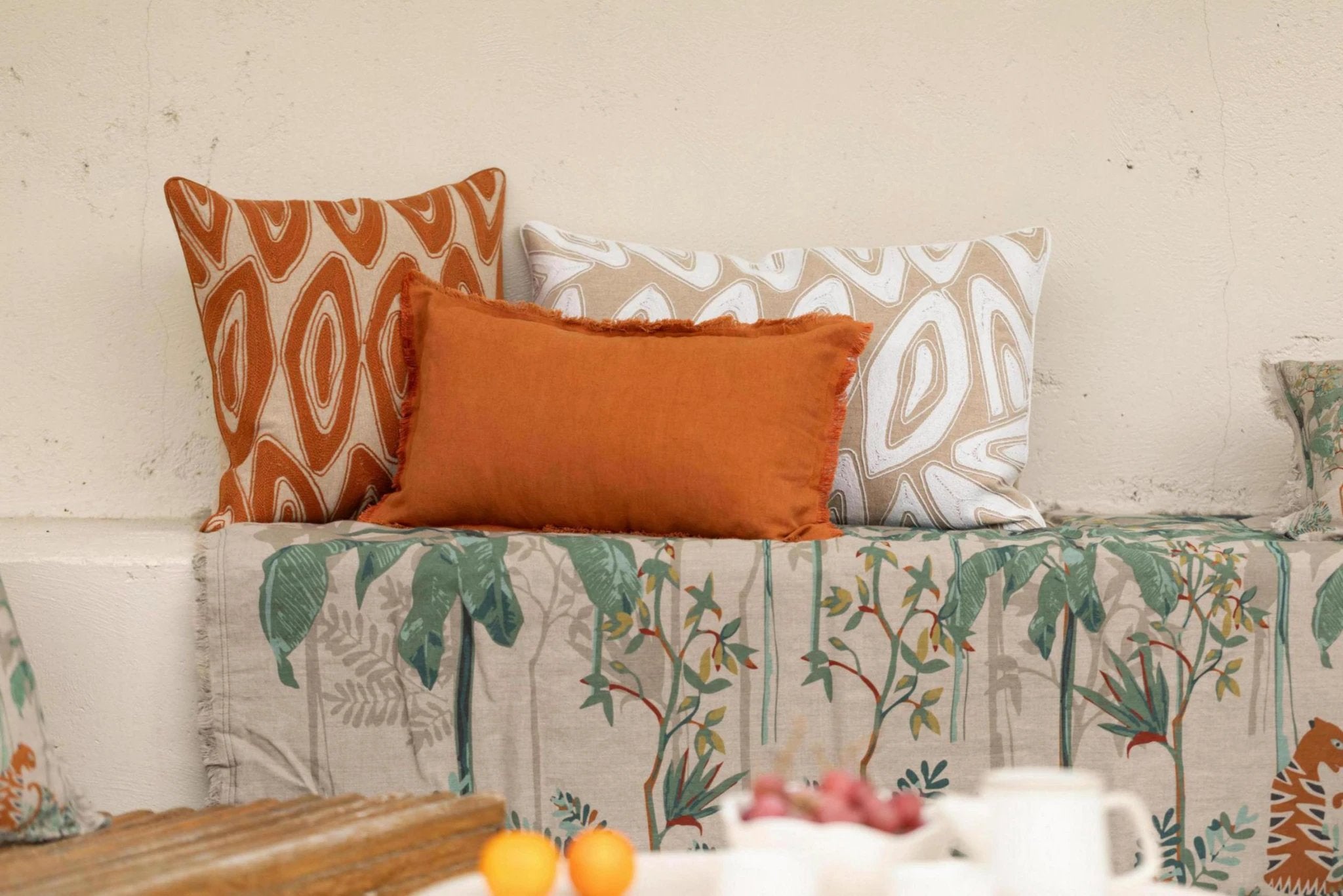 Coussin brodé Leya by Vivaraise