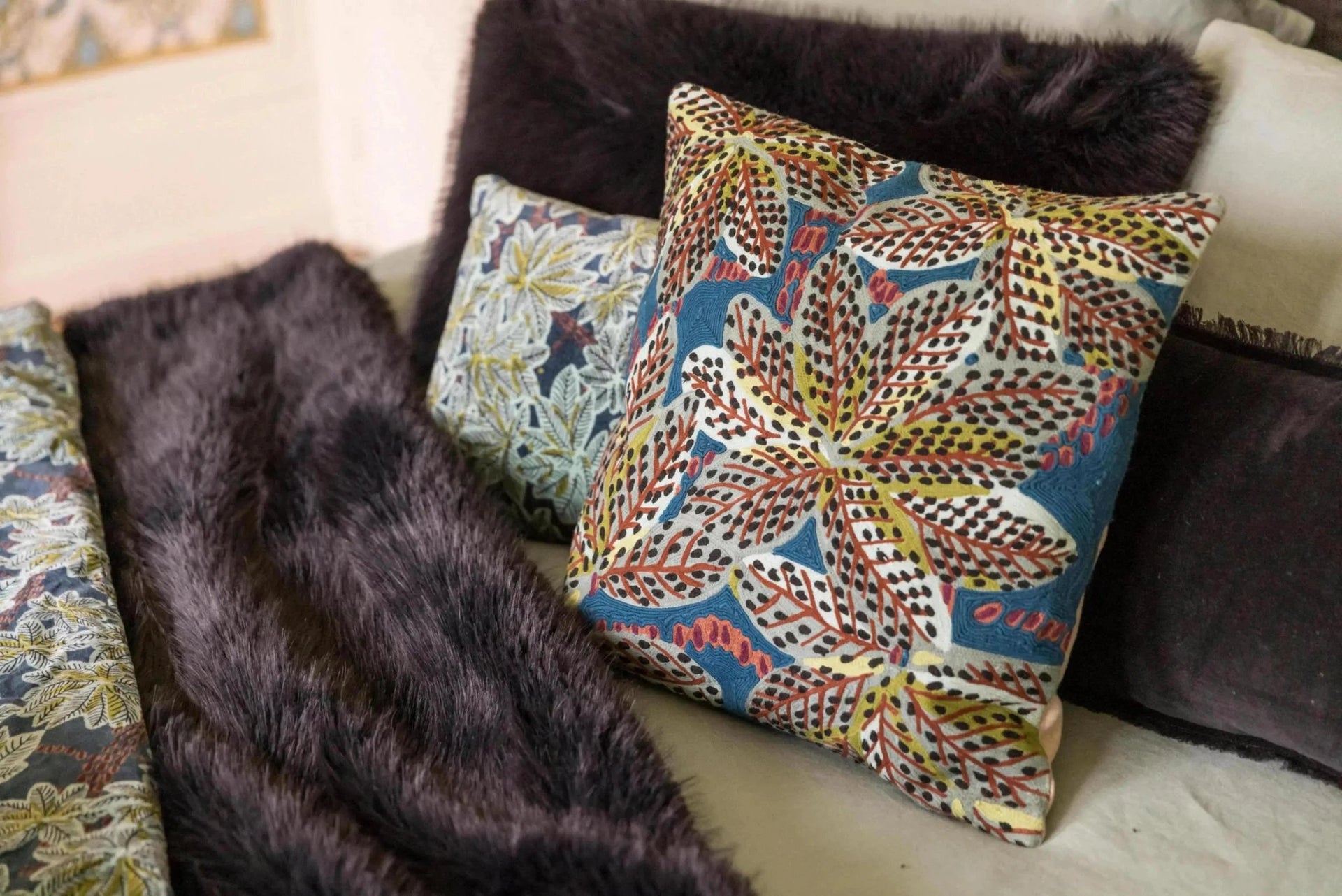 Coussin brodé Ariane by Vivaraise